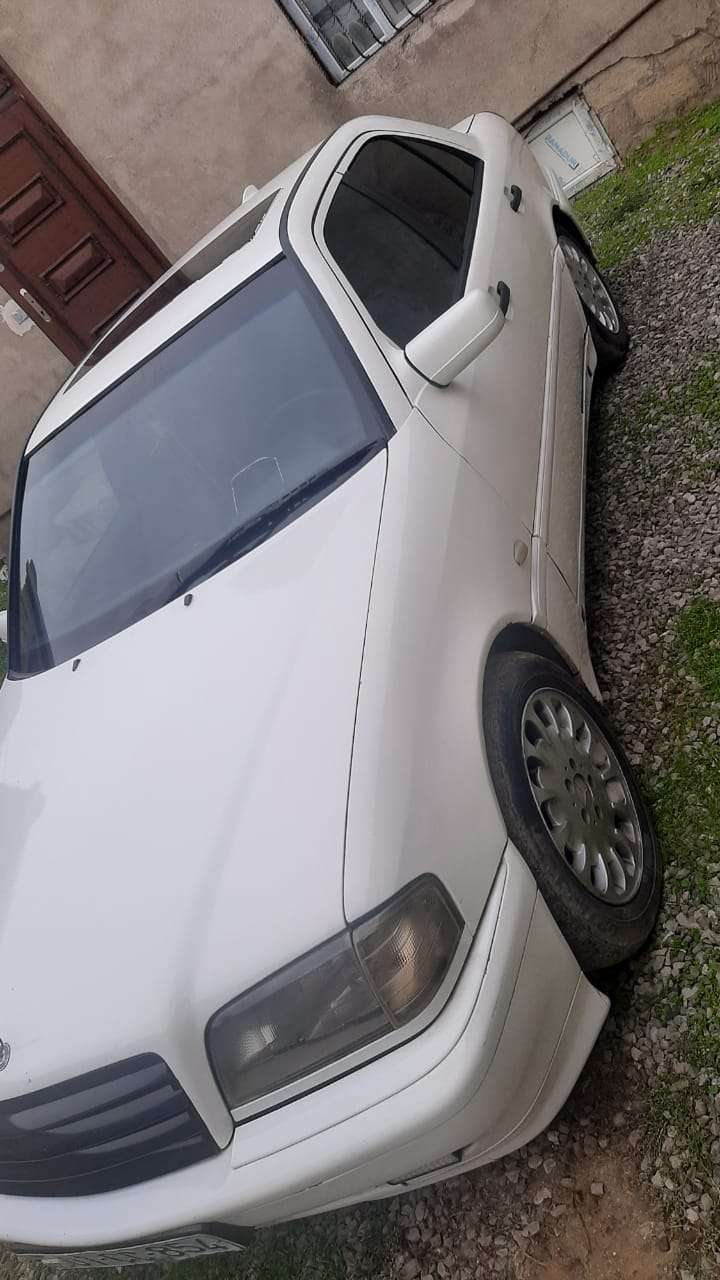 Mercedes C 250, 1998 il, 2.5 L, 350 000 km