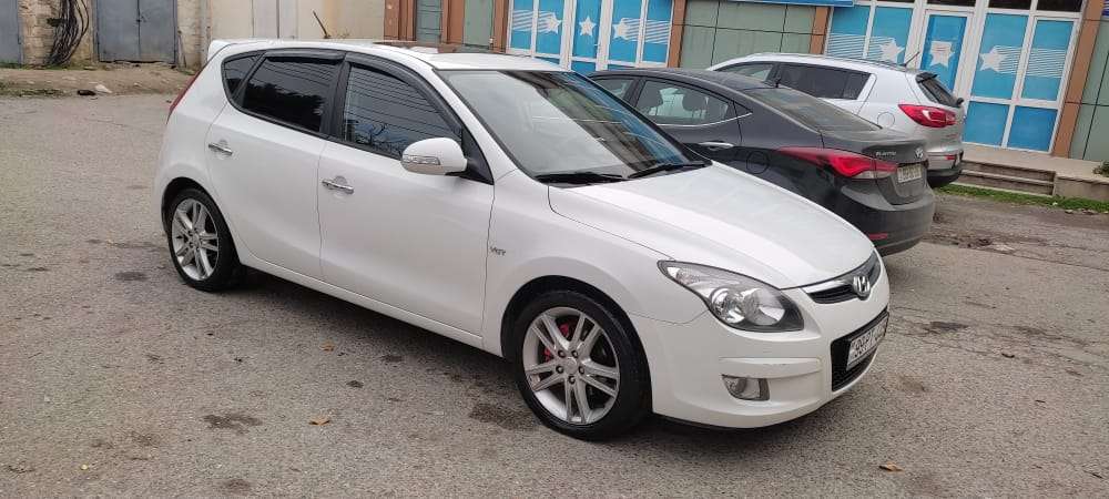 Hyundai i30, 2010 il, 1.6 L, 175 212 km