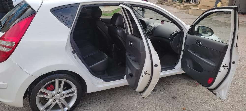Hyundai i30, 2010 il, 1.6 L, 175 212 km