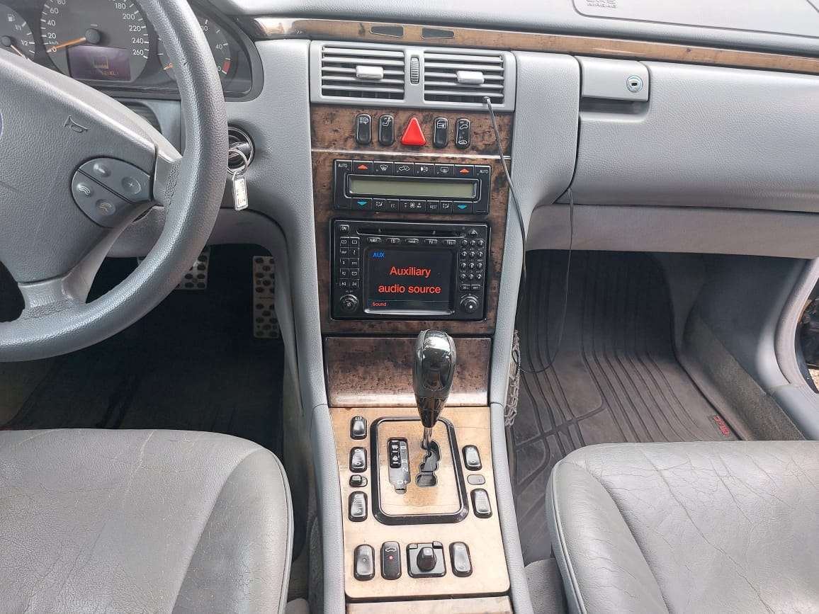 Mercedes E 220, 2001 il, 2.2 L, 470 000 km