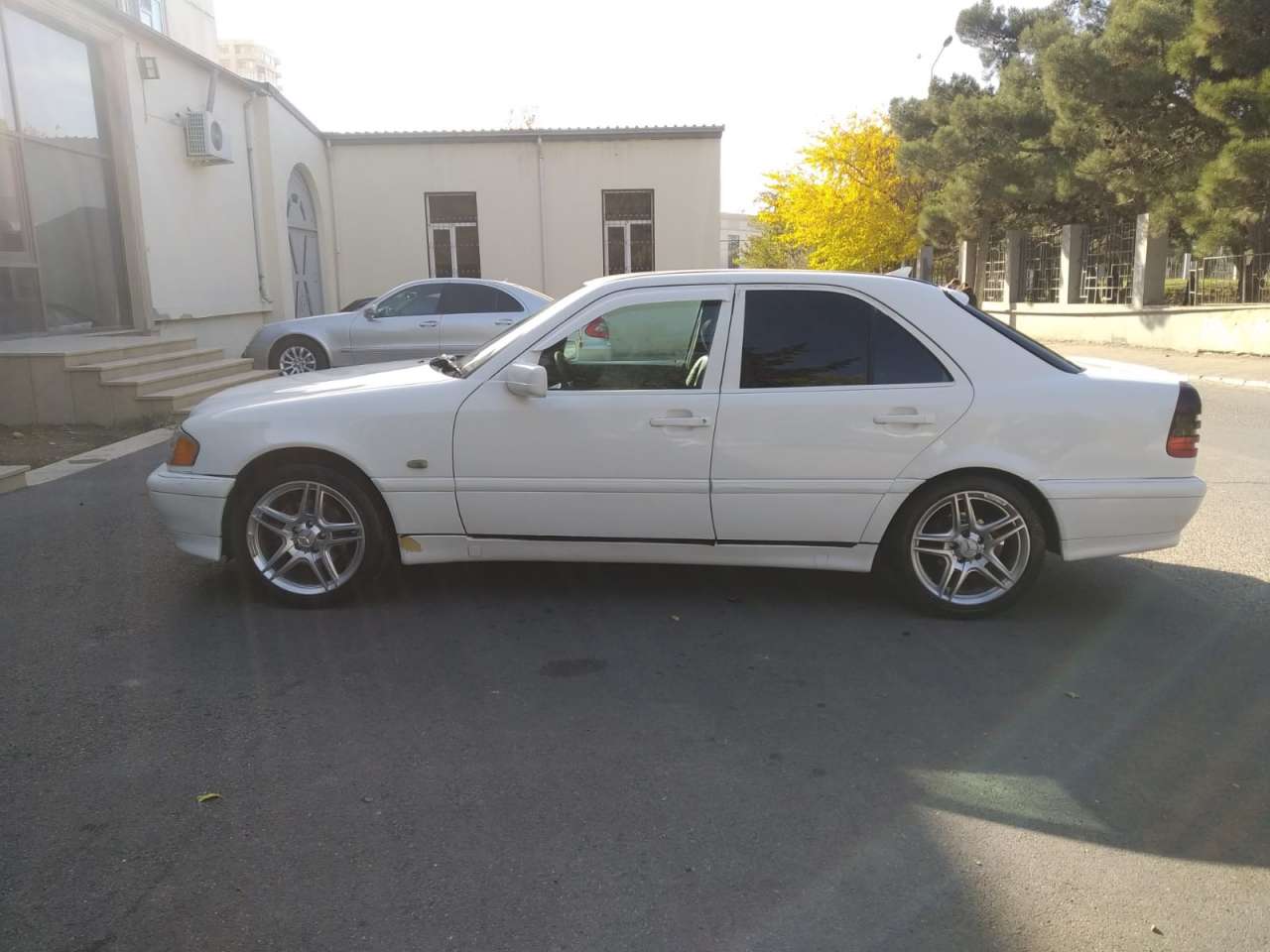 Mercedes C 200, 1998 il, 2.0 L, 430 000 km