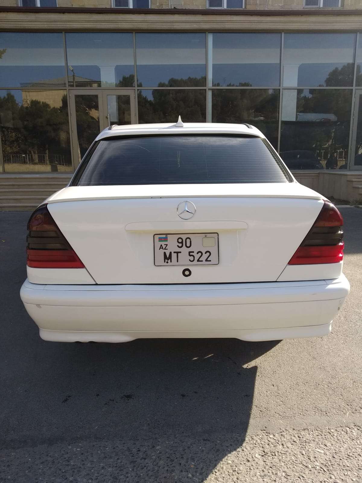 Mercedes C 200, 1998 il, 2.0 L, 430 000 km