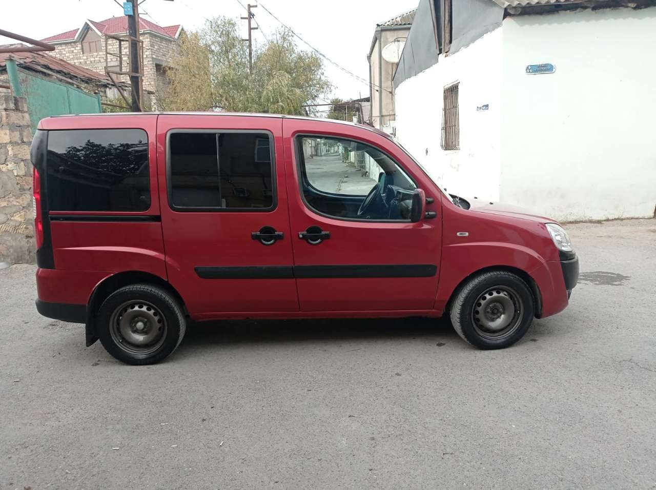 Fiat Doblo, 2011 il, 1.4 L, 278 000 km