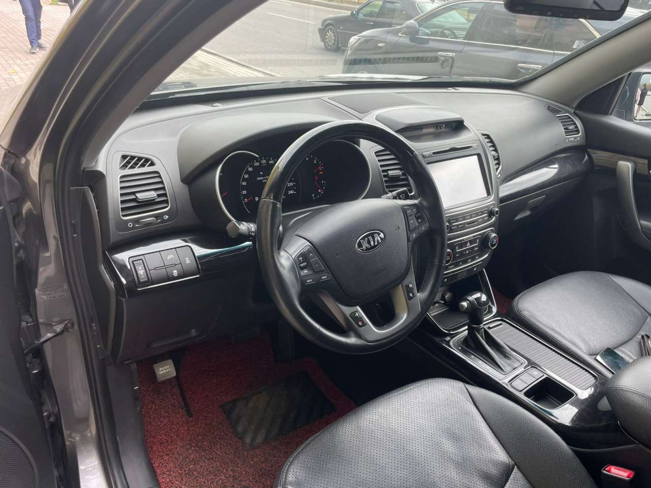 Kia Sorento, 2012 il, 2.0 L, 14 000 km
