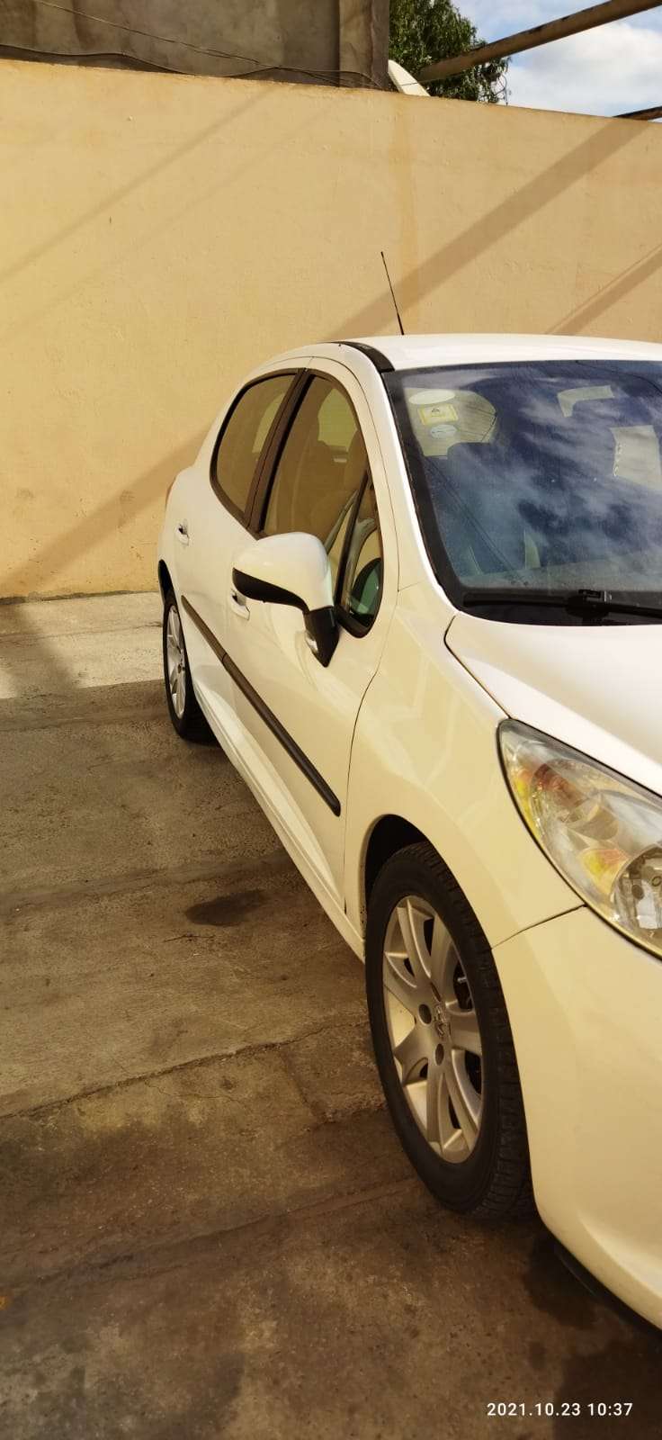 Peugeot 207, 2008 il, 1.5 L, 146 800 km