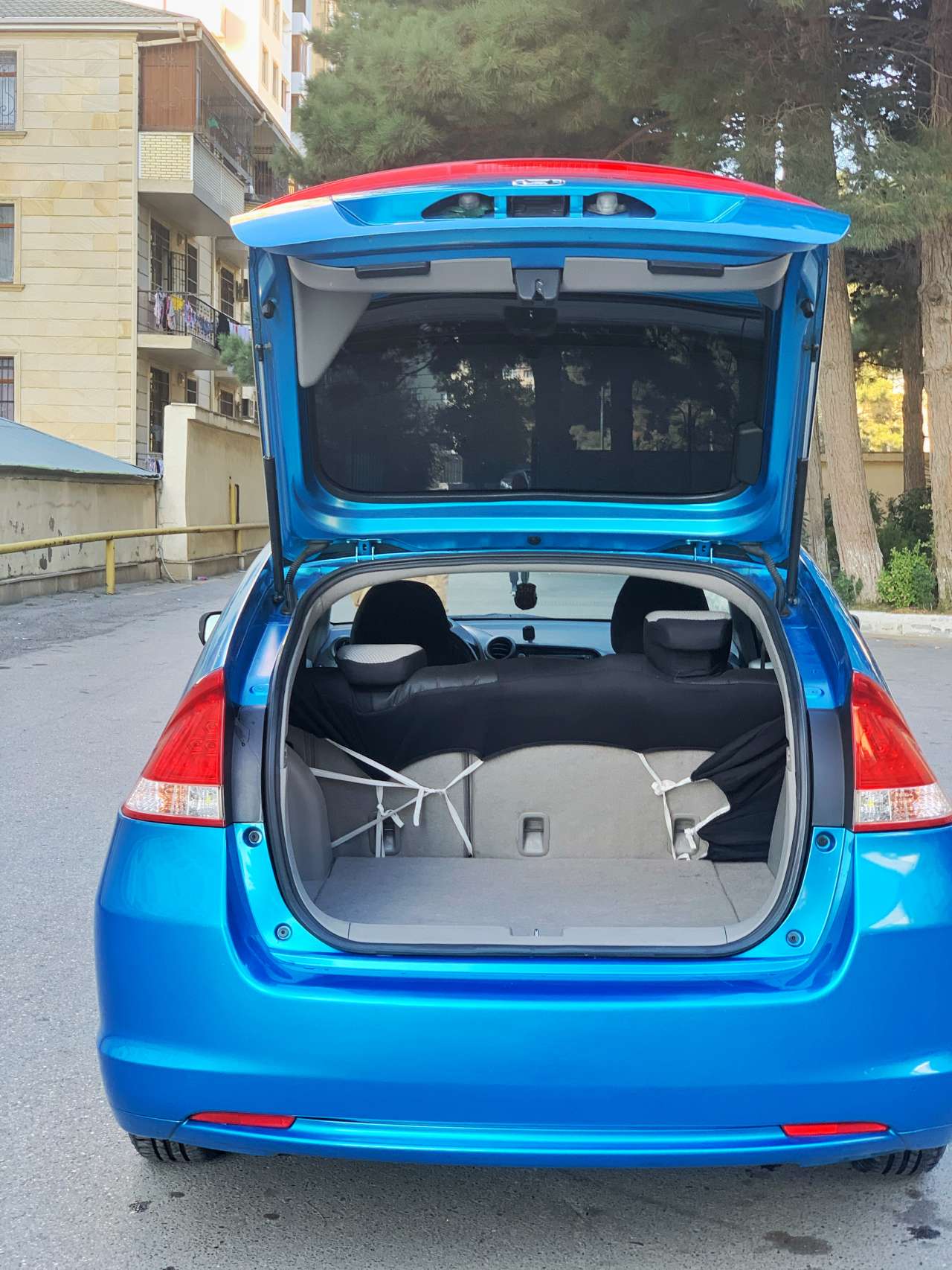 Honda Insight, 2010 il, 1.3 L, 212 000 km