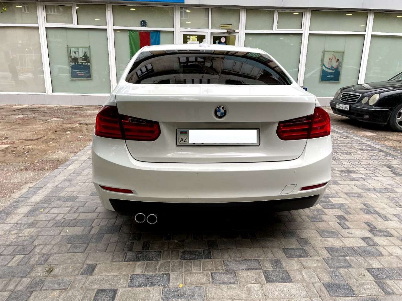 BMW 320, 2014 il, 2.0 L, 223 000 km