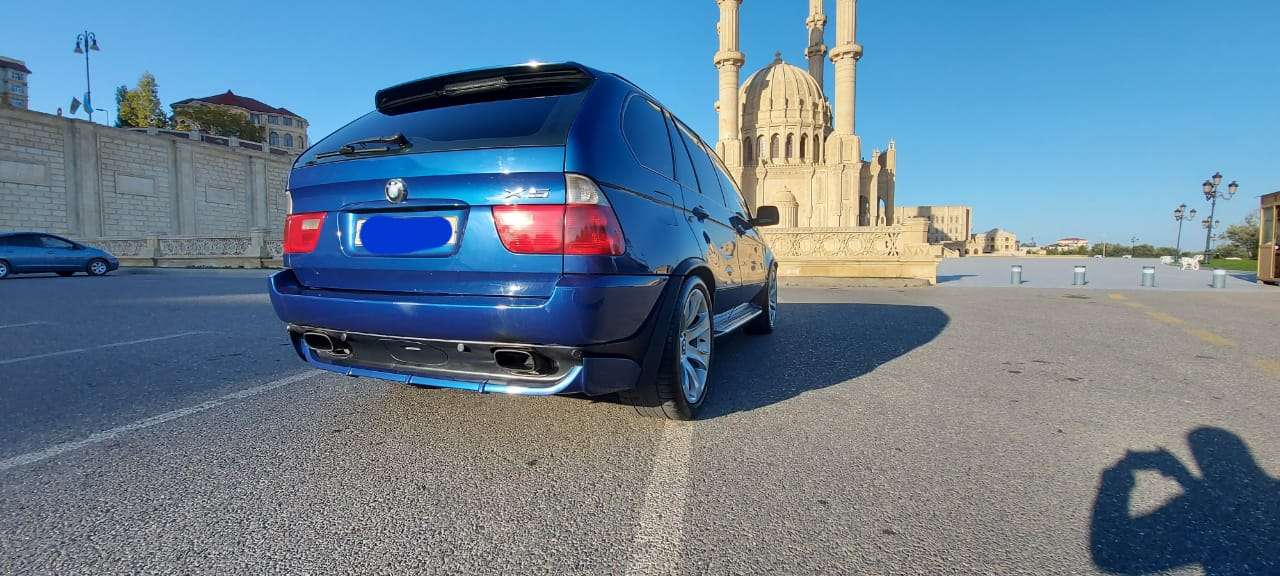 BMW X5, 2005 il, 4.8 L, 270 000 km