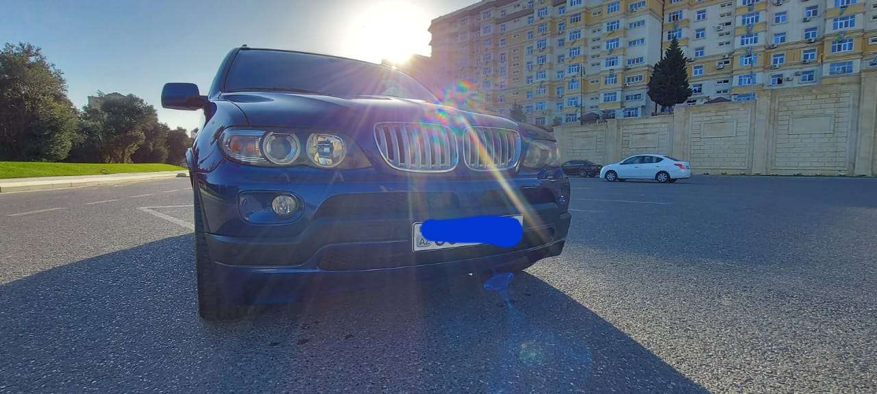 BMW X5, 2005 il, 4.8 L, 270 000 km