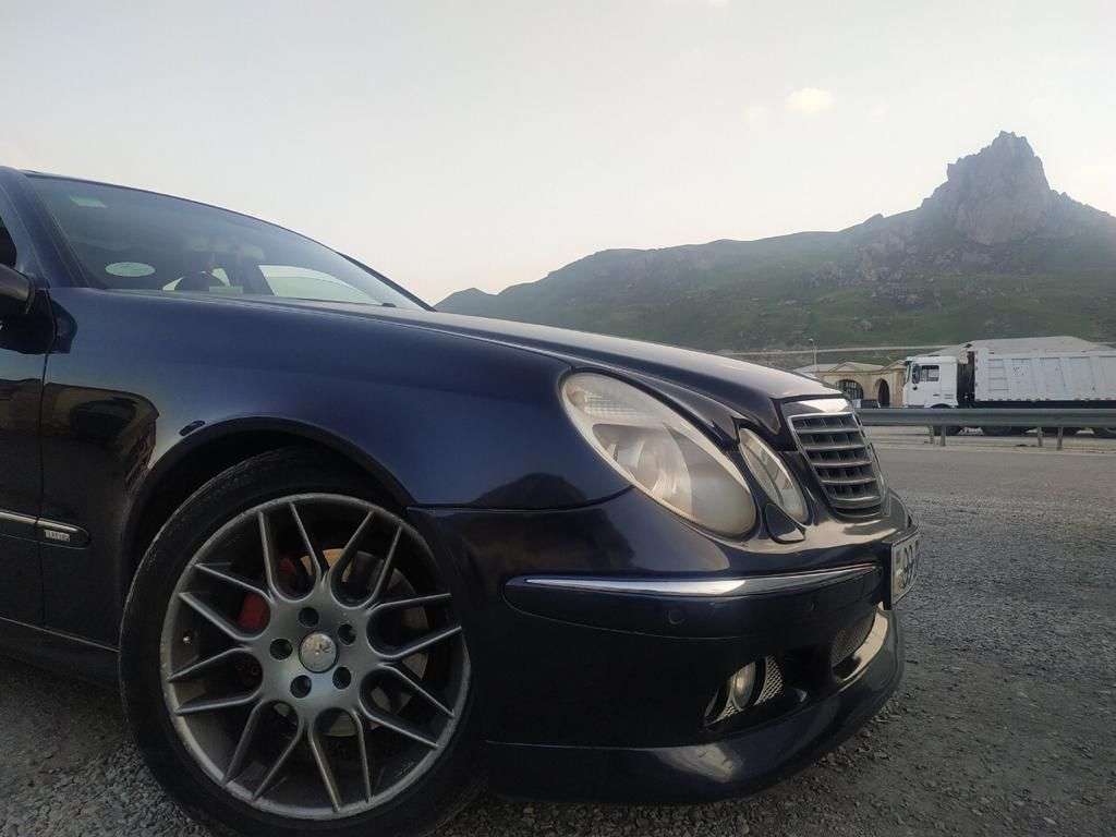 Mercedes E 320, 2002 il, 3.2 L, 372 000 km