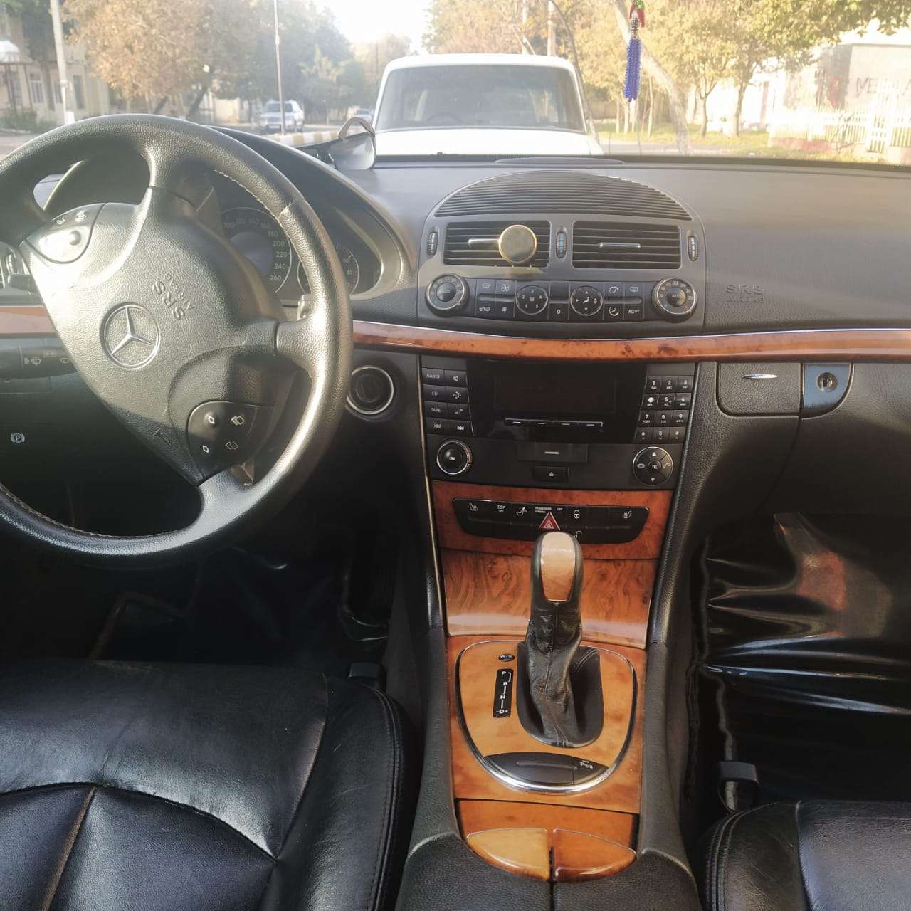Mercedes E 240, 2002 il, 2.4 L, 382 567 km