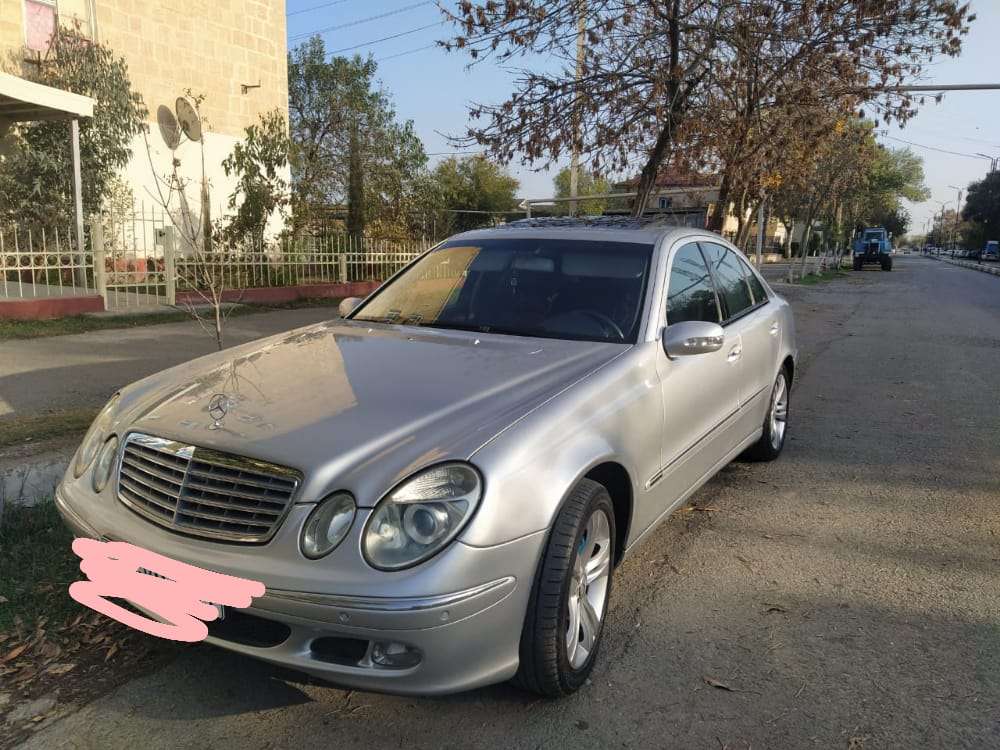 Mercedes E 240, 2002 il, 2.4 L, 382 567 km