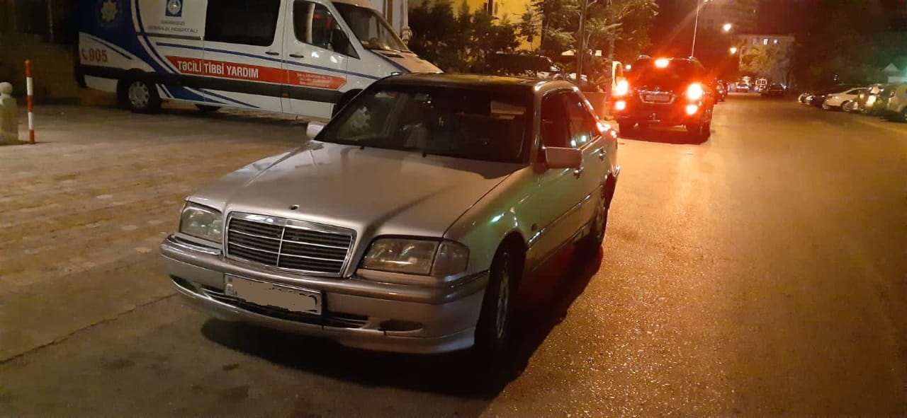 Mercedes C 220, 1998 il, 2.2 L, 460 000 km