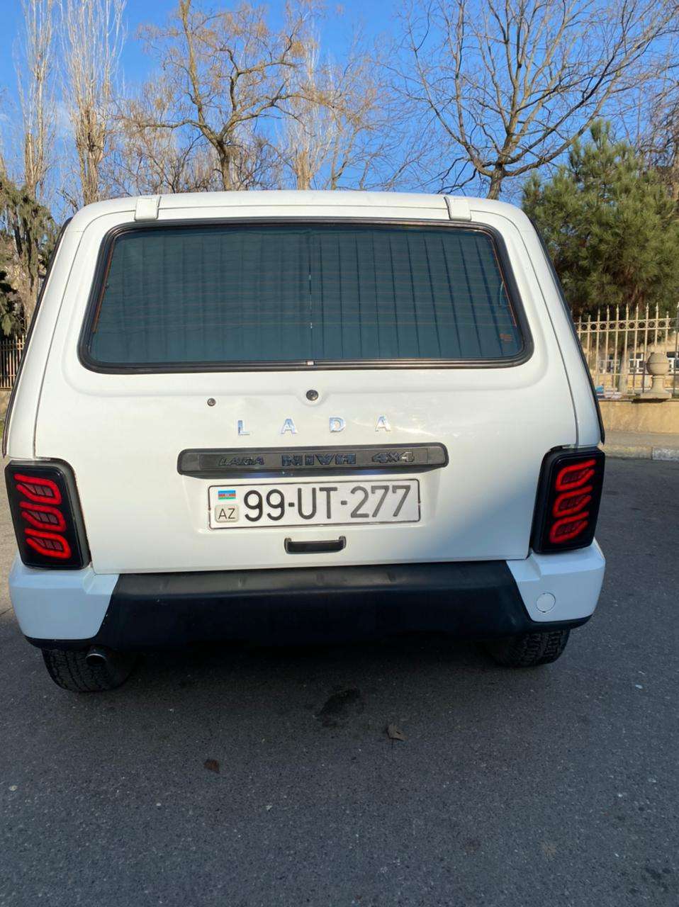 LADA (VAZ) Niva, 2015 il, 1.7 L, 15 000 km
