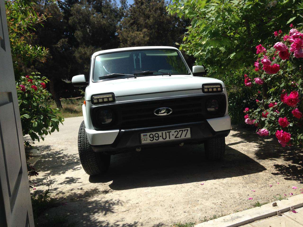 LADA (VAZ) Niva, 2015 il, 1.7 L, 15 000 km