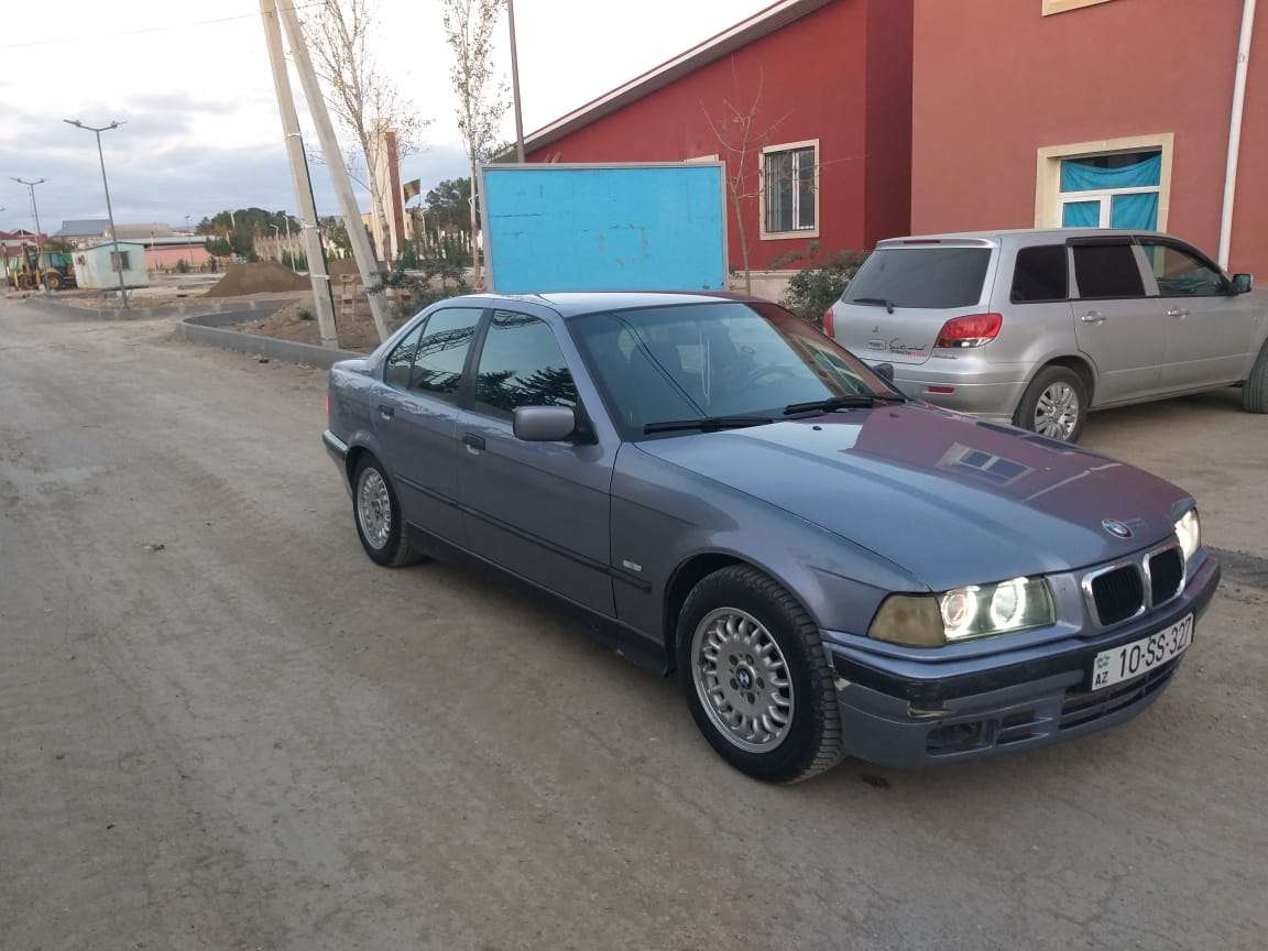 BMW 320, 1996 il, 2.0 L, 395 716 km