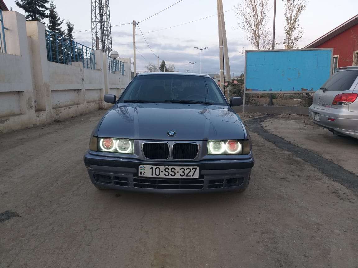 BMW 320, 1996 il, 2.0 L, 395 716 km