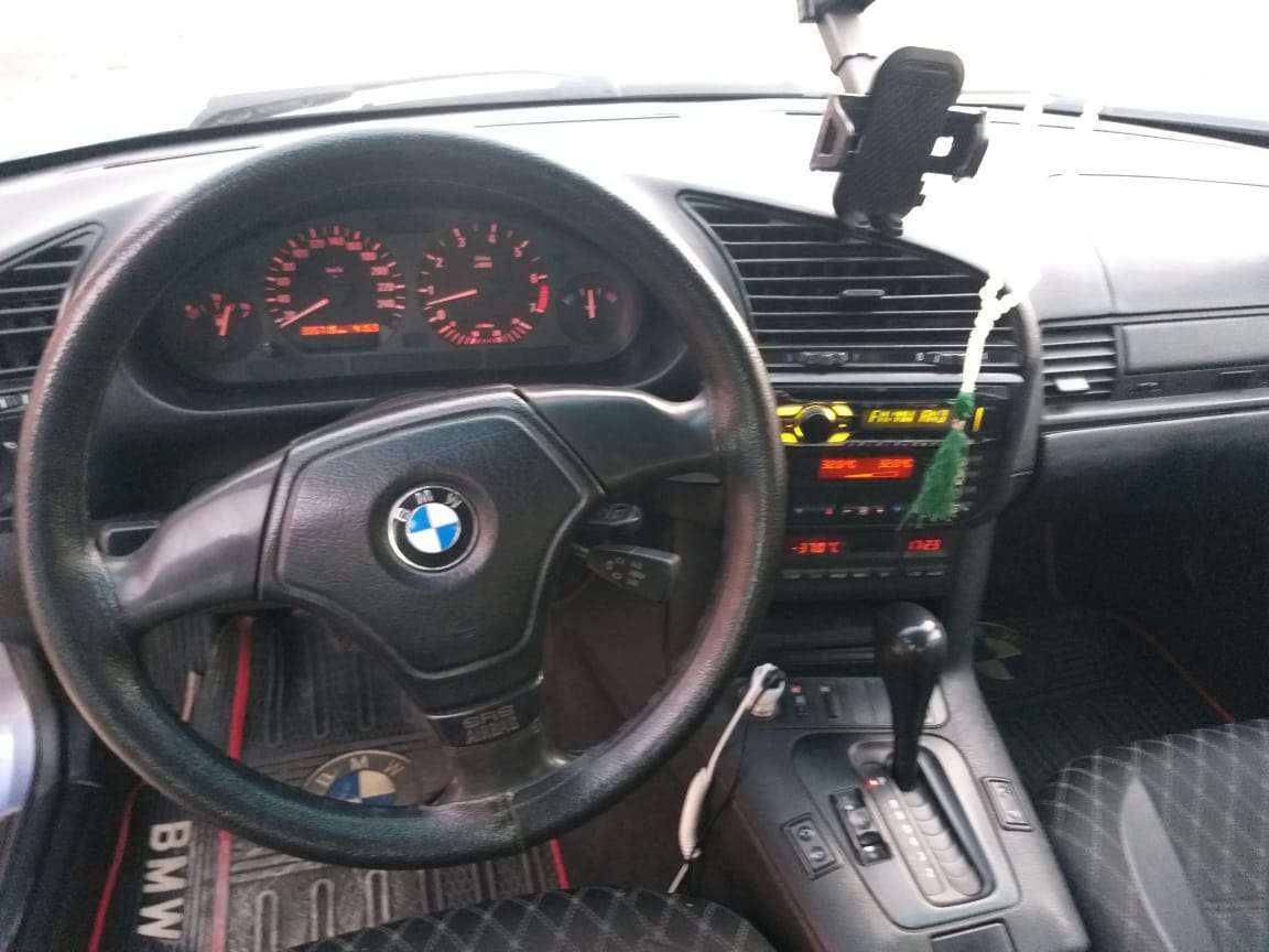BMW 320, 1996 il, 2.0 L, 395 716 km