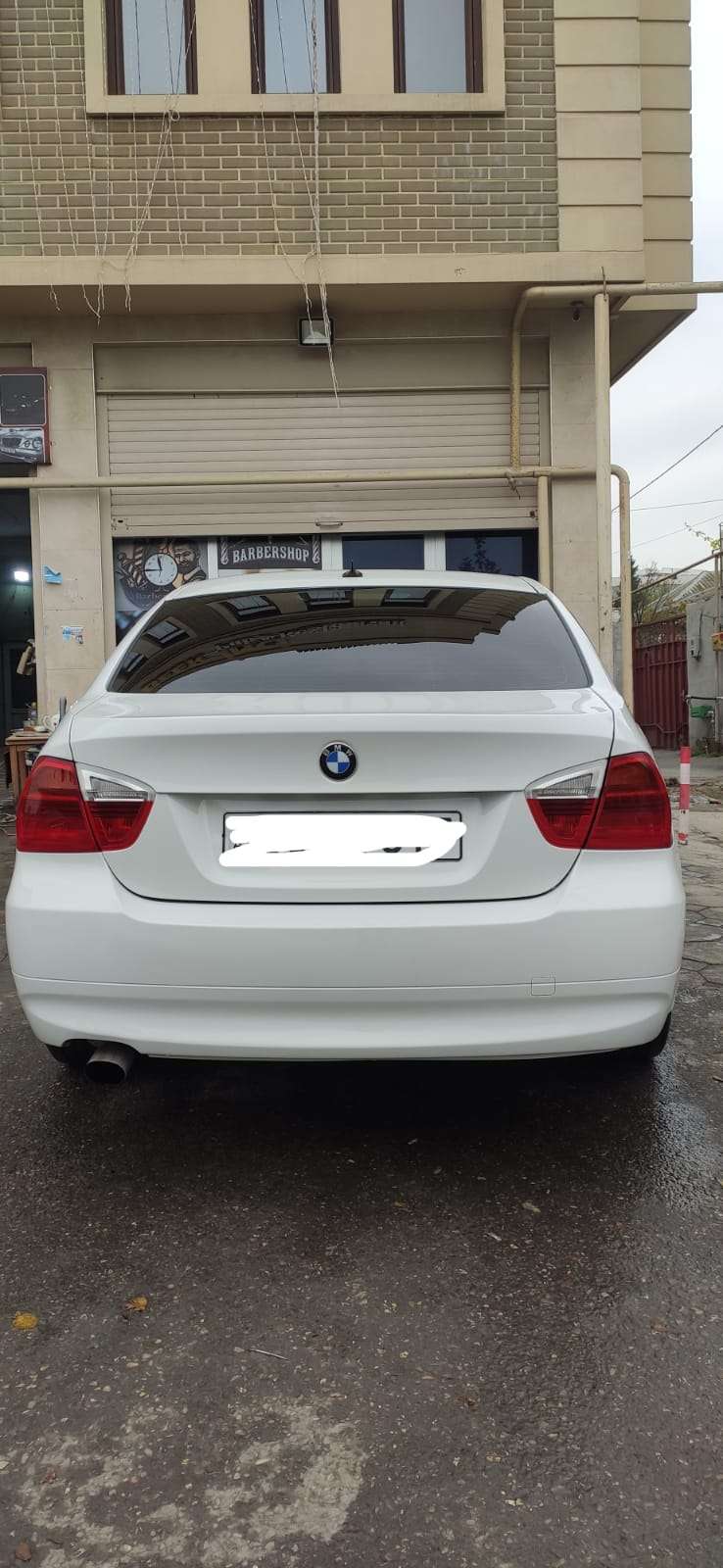 BMW 320, 2006 il, 2.0 L, 284 000 km