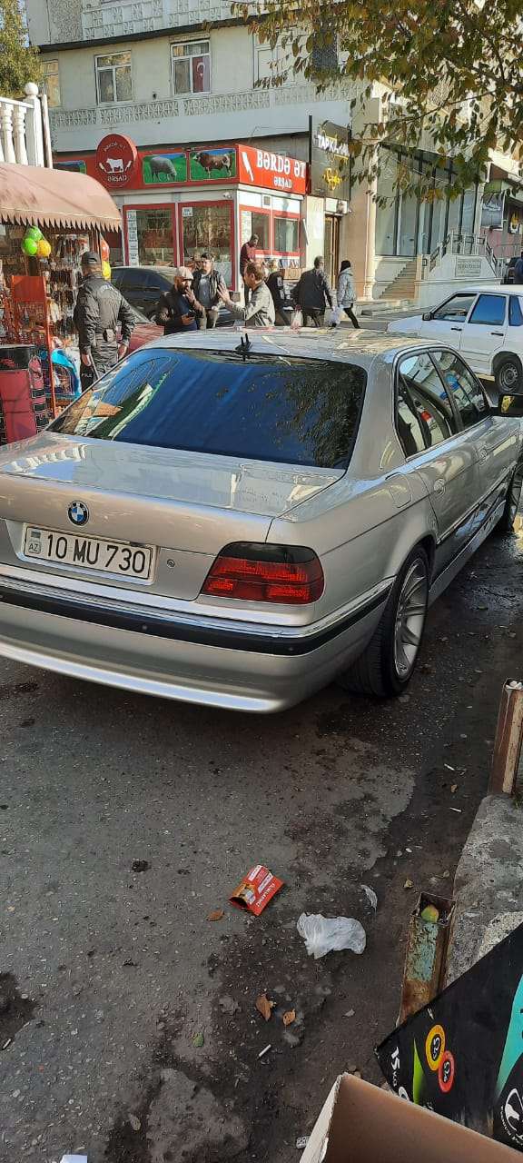 BMW 730, 2001 il, 2.9 L, 224 000 km
