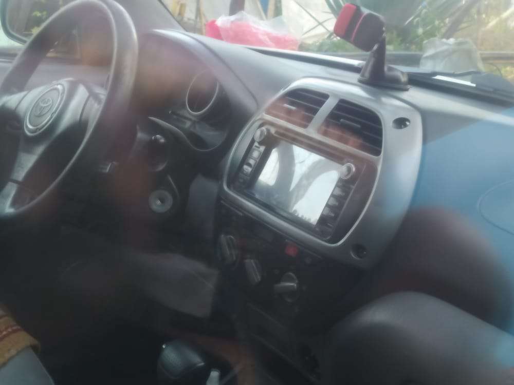 Toyota RAV4, 2003 il, 2.0 L, 350 000 km