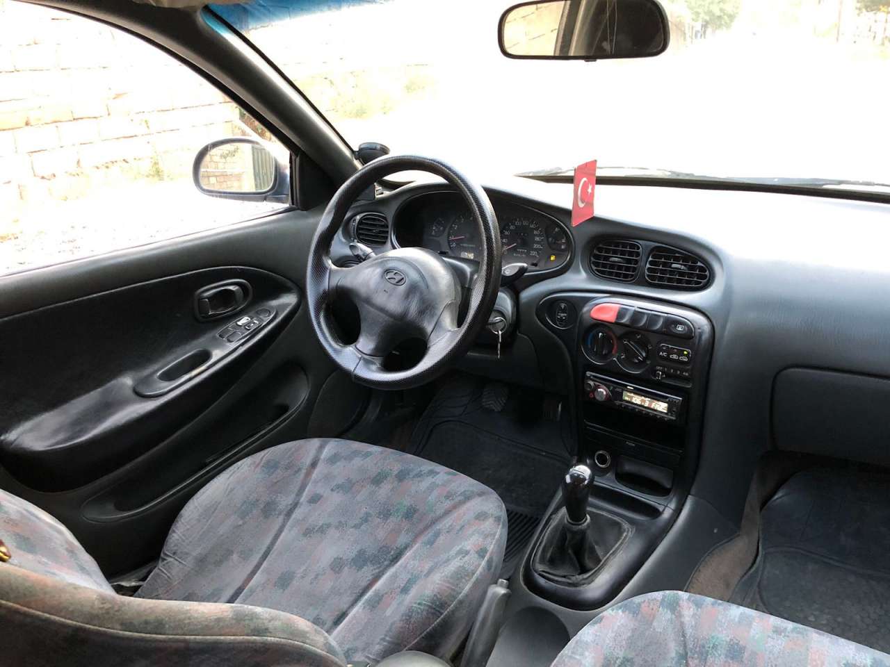 Hyundai Elantra, 1996 il, 1.6 L, 372 000 km