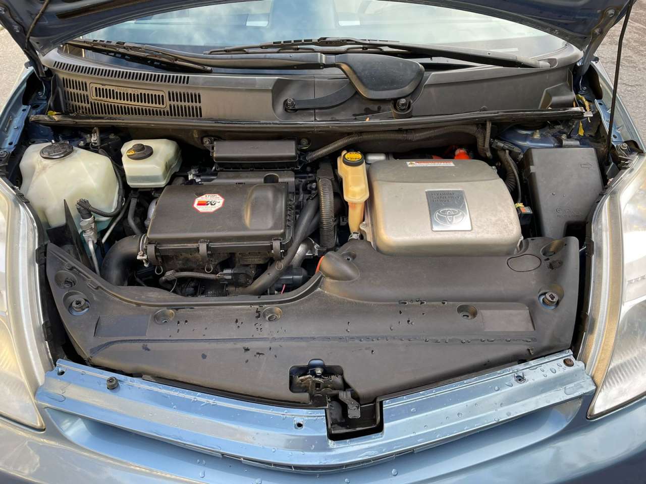 Toyota Prius, 2007 il, 1.5 L, 333 000 km