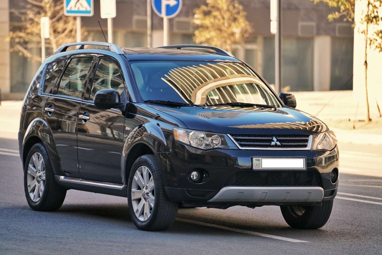 Mitsubishi Outlander, 2008 il, 2.4 L, 143 000 km