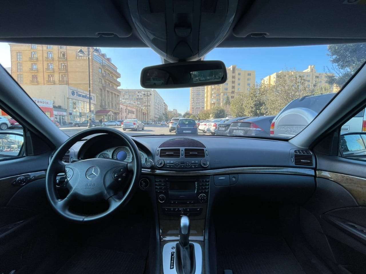 Mercedes E 240, 2002 il, 2.6 L, 251 000 km