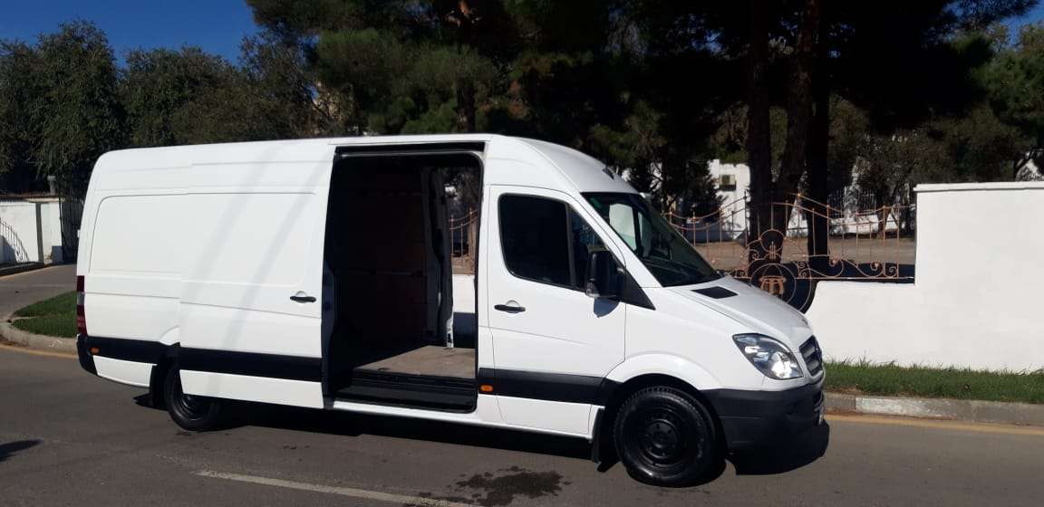 Mercedes Sprinter 208, 2007 il, 2.2 L, 328 050 km