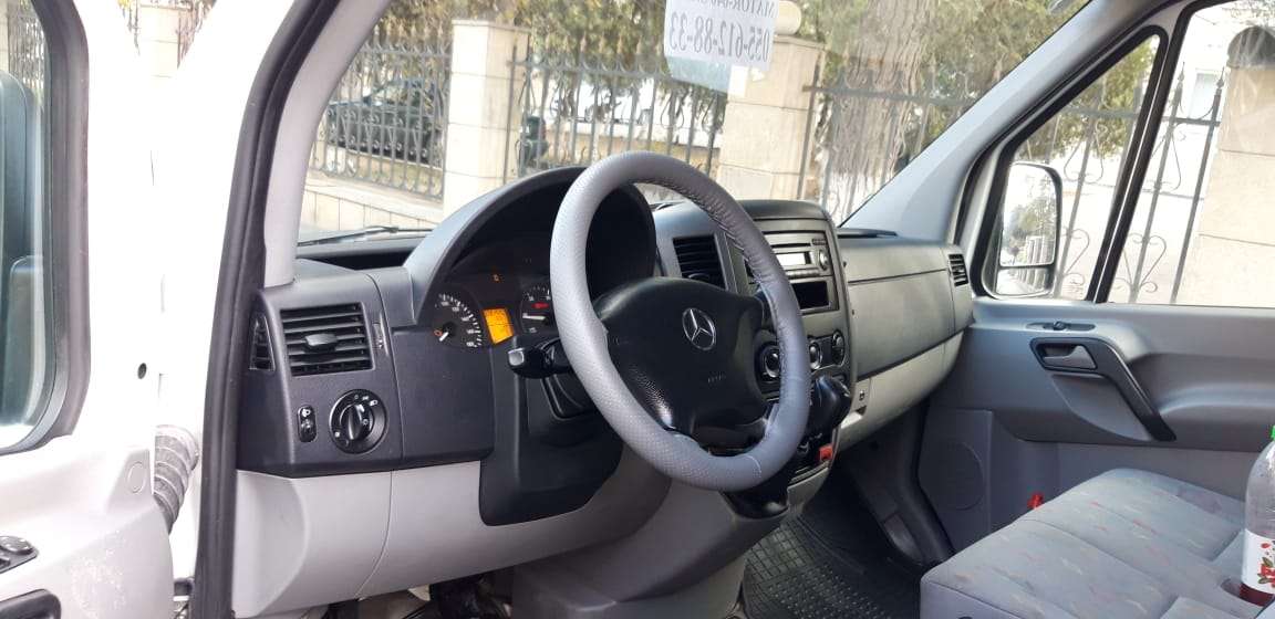 Mercedes Sprinter 208, 2007 il, 2.2 L, 328 050 km
