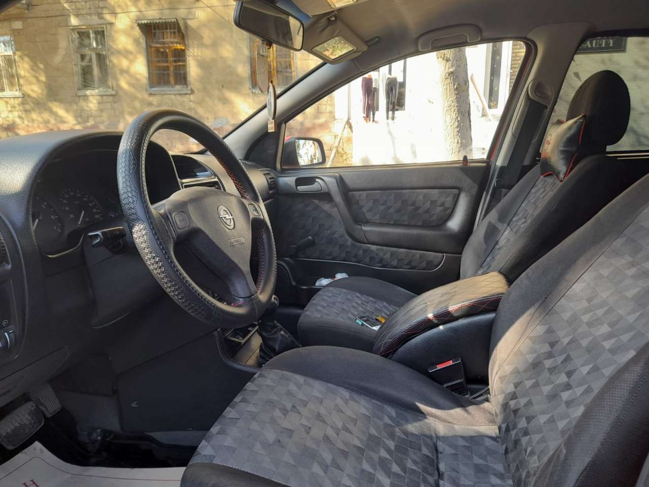 Opel Astra, 1998 il, 1.6 L, 320 000 km
