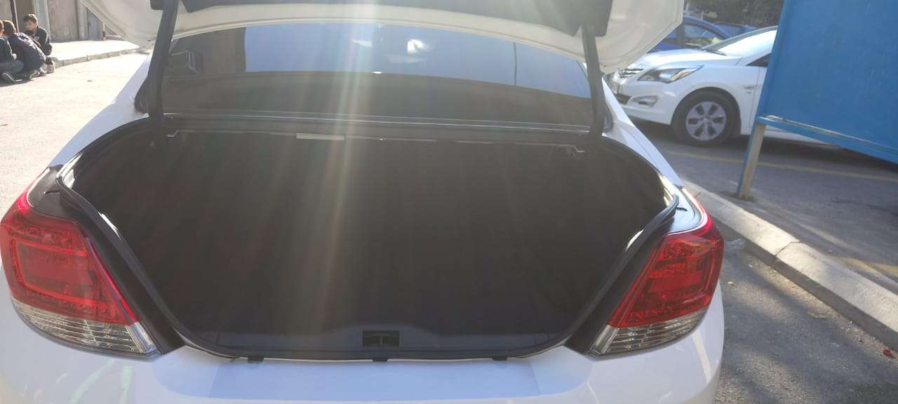 Khazar SD, 2020 il, 1.7 L, 53 000 km