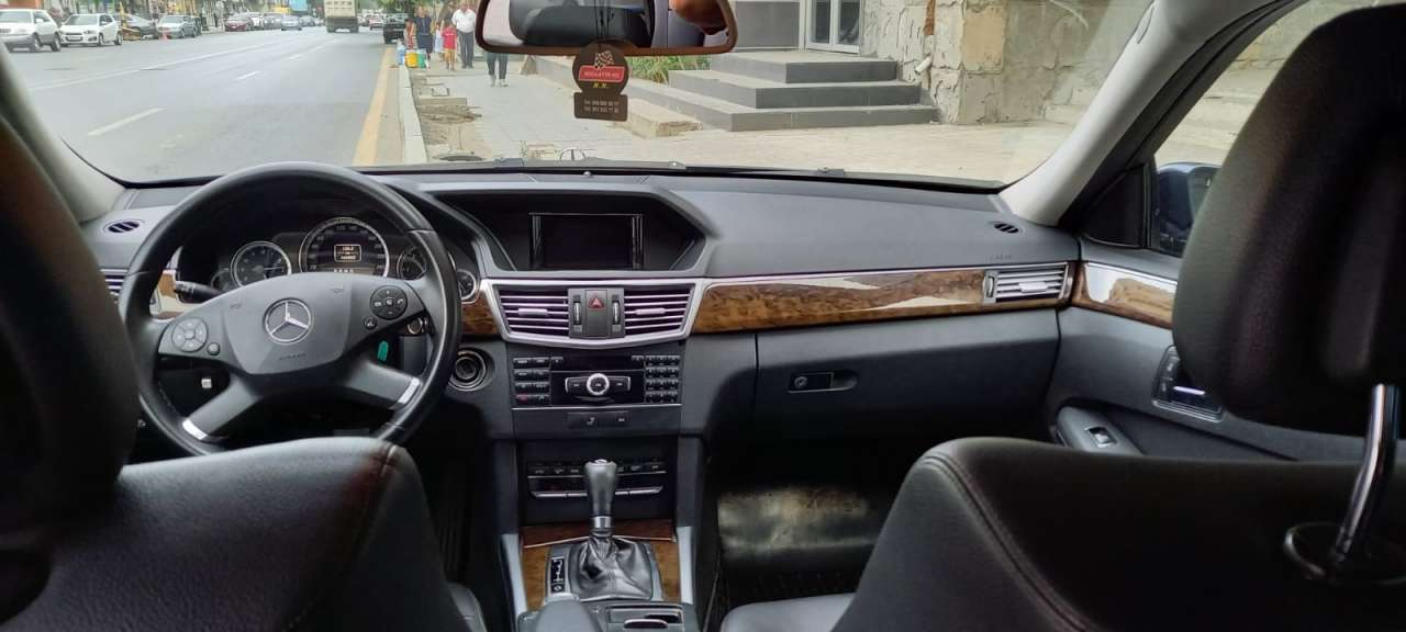 Mercedes E 220, 2011 il, 2.2 L, 169 000 km