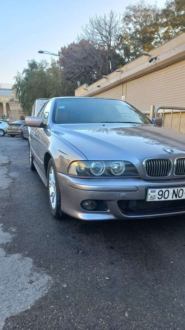 BMW 530, 2002 il, 3.0 L, 260 000 km