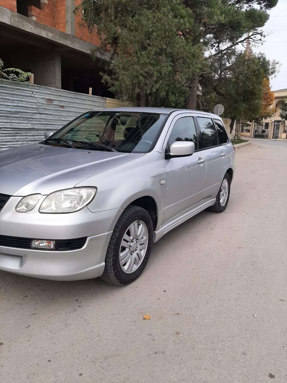 Mitsubishi Airtrek, 2001 il, 2.0 L, 185 000 km