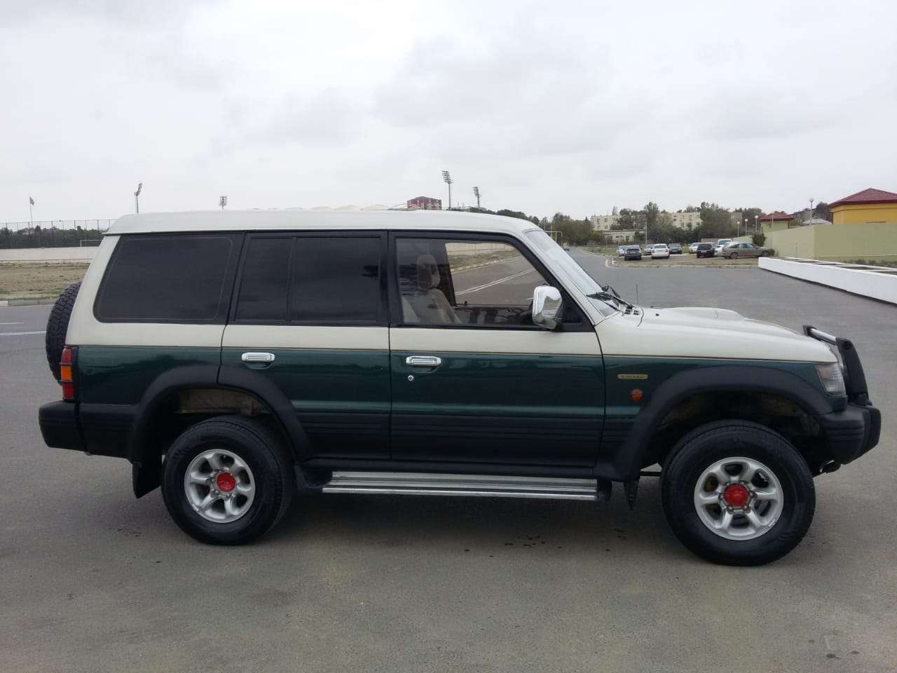 Mitsubishi Pajero, 1995 il, 2.8 L, 299 000 km