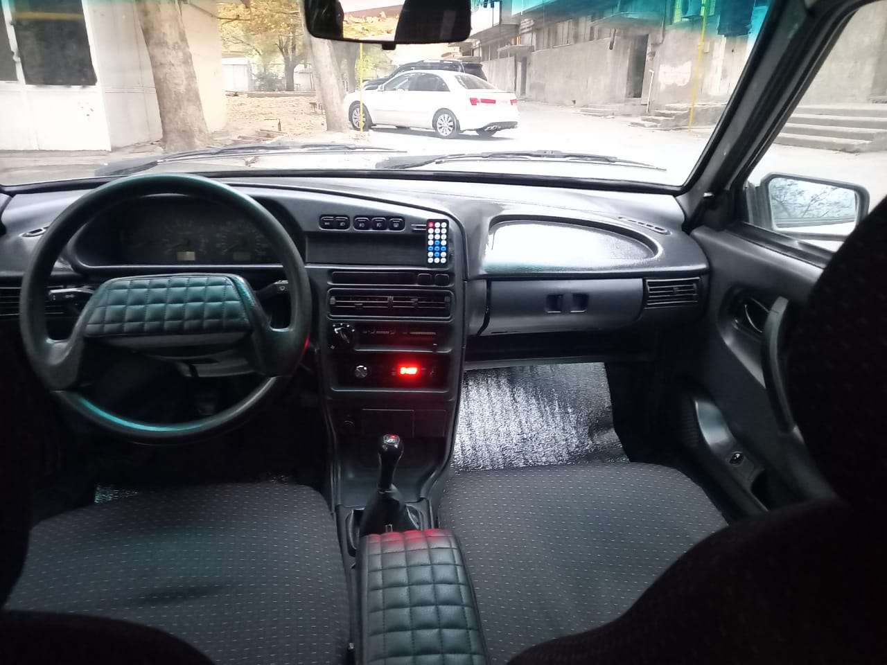 LADA (VAZ) 2115, 2010 il, 1.5 L, 16 000 km