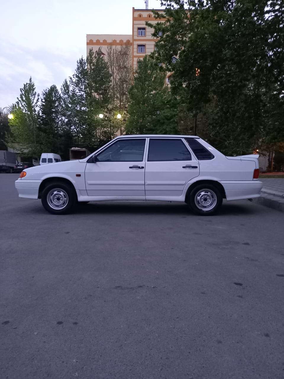 LADA (VAZ) 2115, 2010 il, 1.5 L, 16 000 km