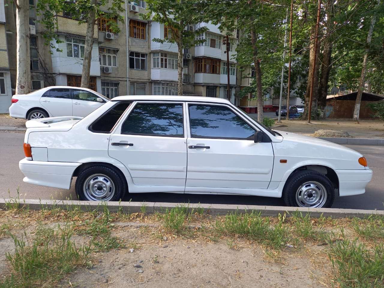 LADA (VAZ) 2115, 2010 il, 1.5 L, 16 000 km
