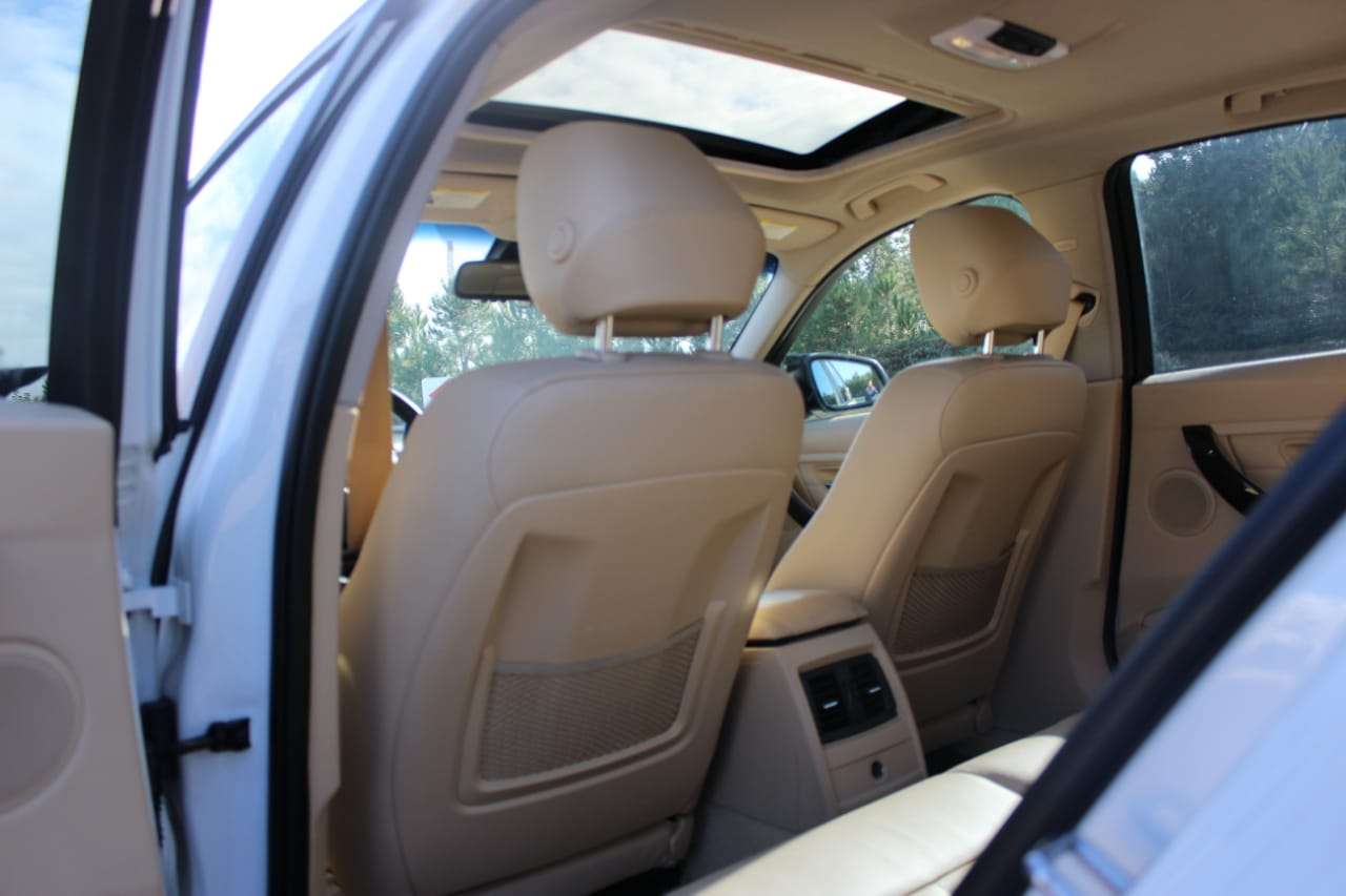 BMW 328, 2013 il, 2.0 L, 119 000 km