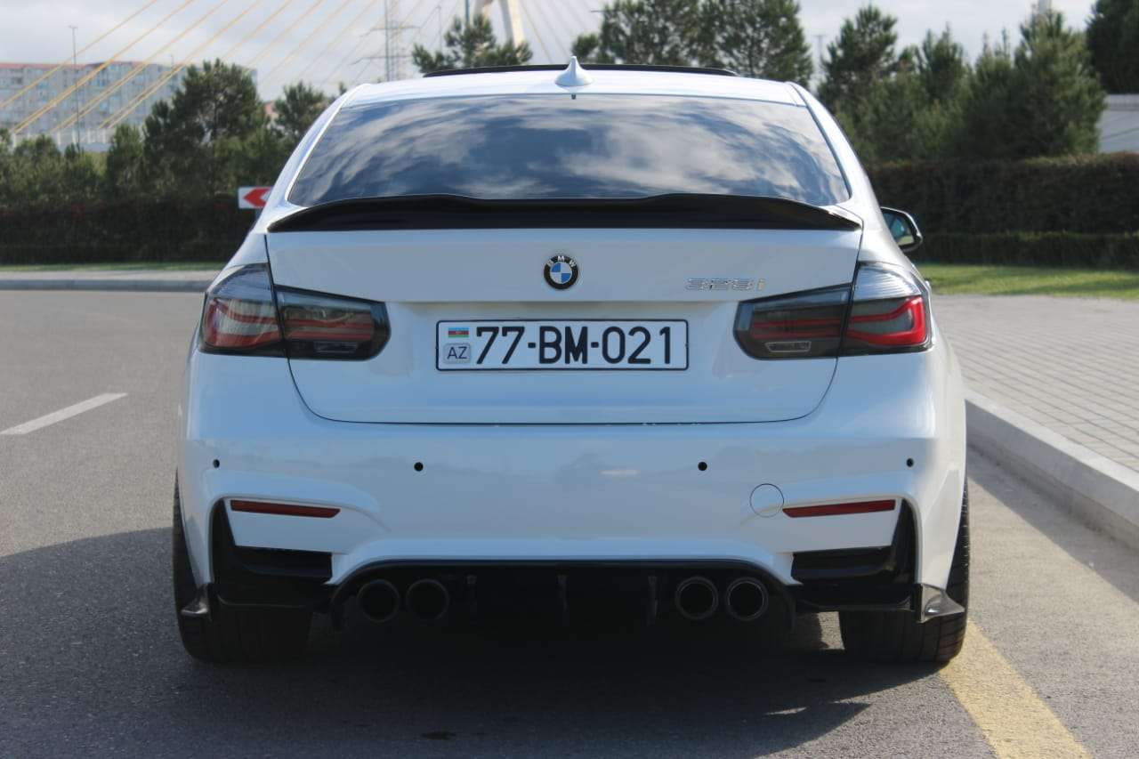BMW 328, 2013 il, 2.0 L, 119 000 km