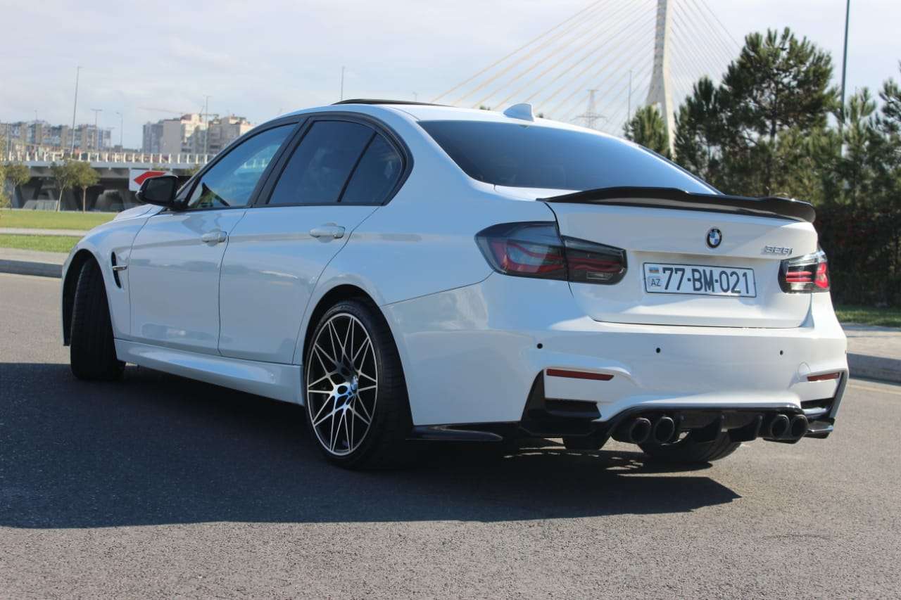 BMW 328, 2013 il, 2.0 L, 119 000 km