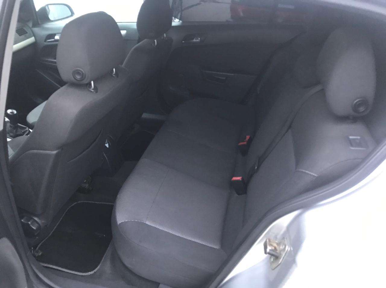 Opel Astra, 2008 il, 1.3 L, 171 000 km