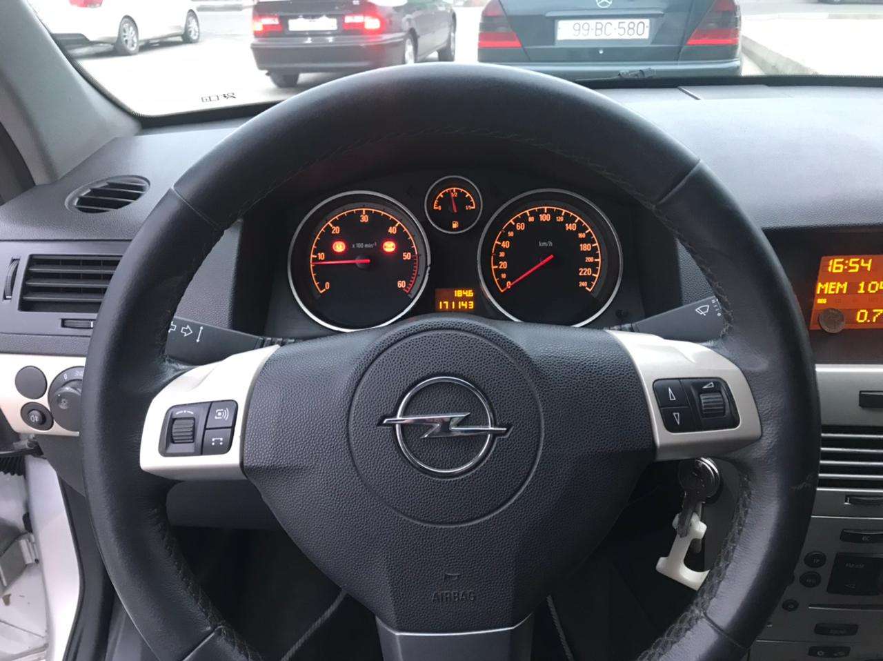 Opel Astra, 2008 il, 1.3 L, 171 000 km