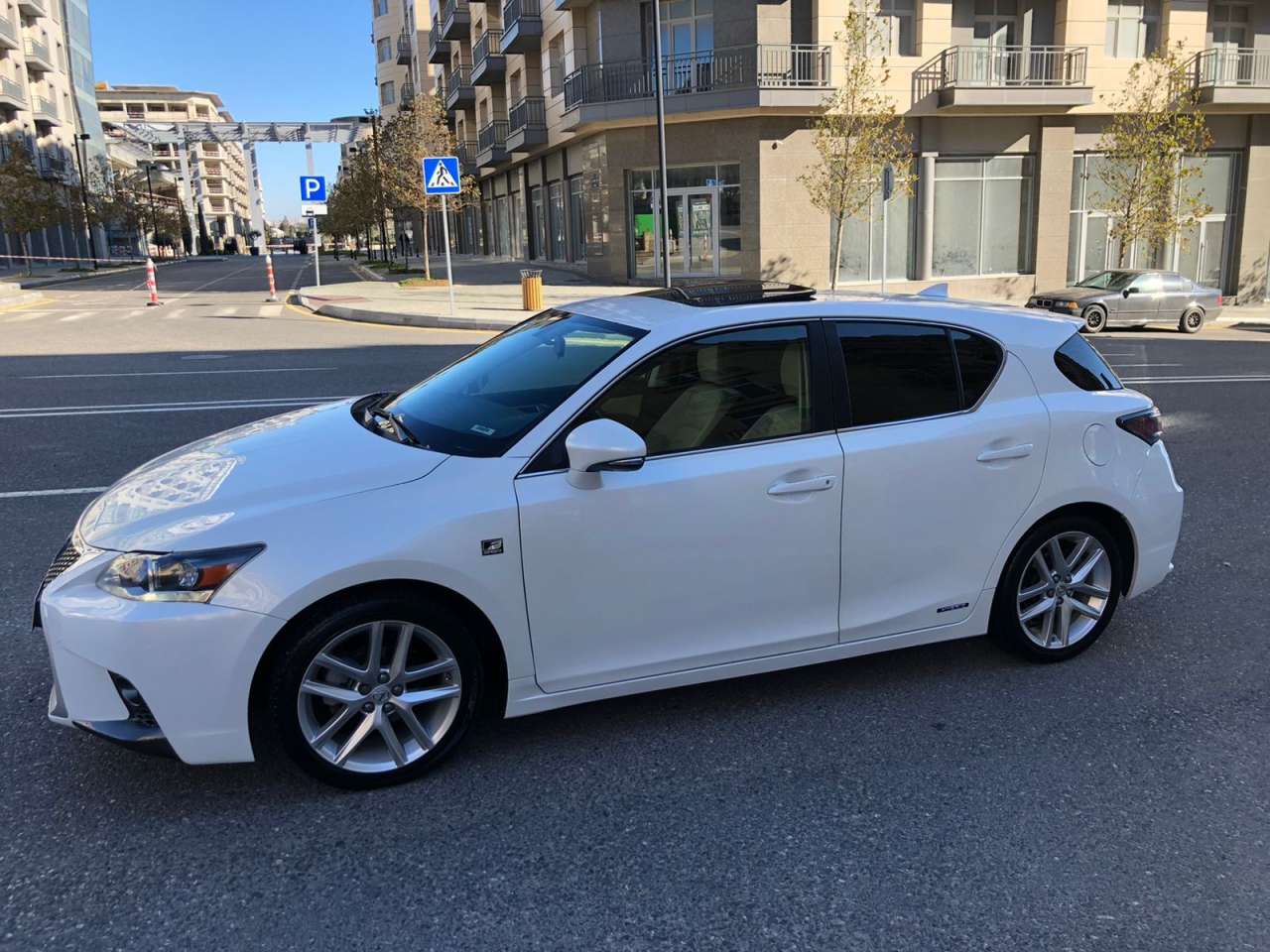 Lexus CT 200h, 2014 il, 1.8 L, 108 000 km