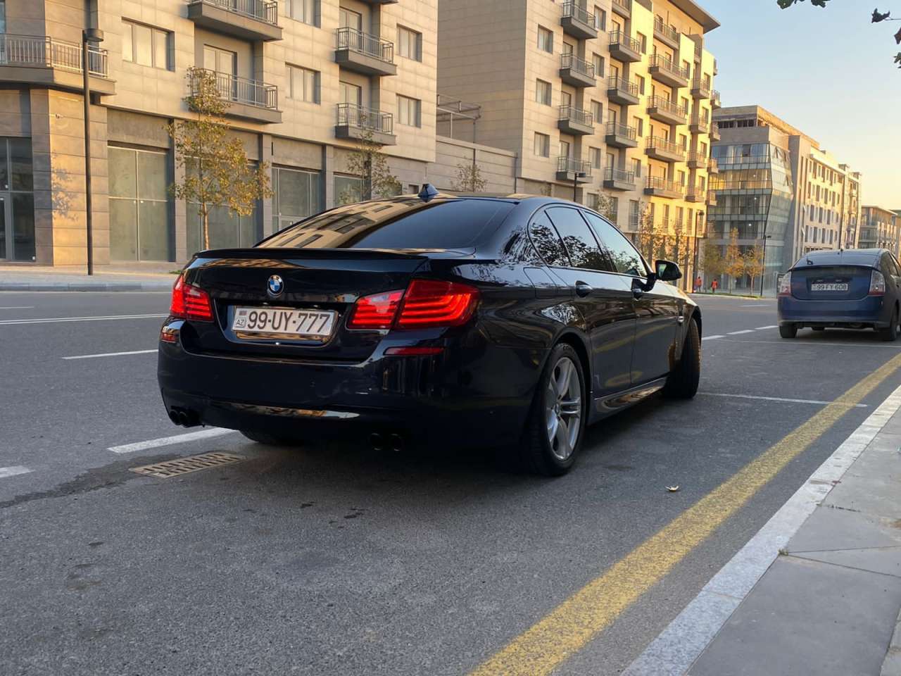 BMW 528, 2015 il, 2.0 L, 75 000 km
