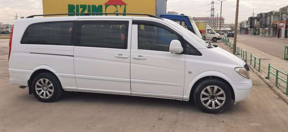 Mercedes Vito, 2009 il, 2.2 L, 310 000 km