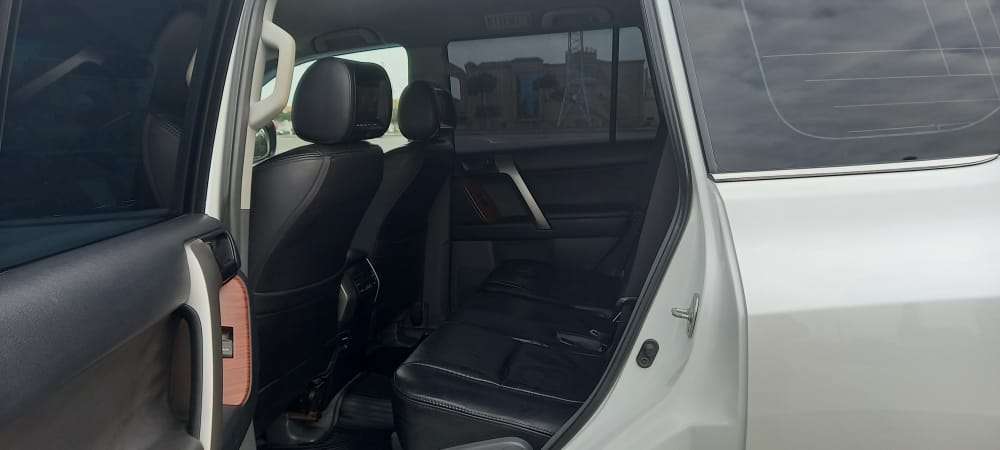 Toyota Land Cruiser, 2012 il, 2.7 L, 180 000 km
