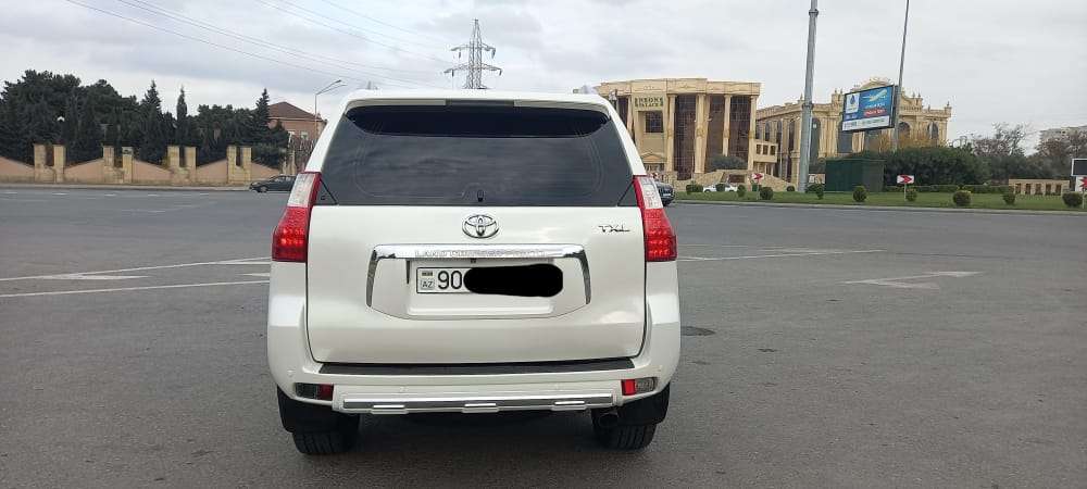 Toyota Land Cruiser, 2012 il, 2.7 L, 180 000 km